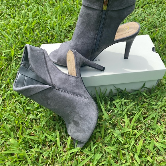 Women boots - Picture 4 of 8